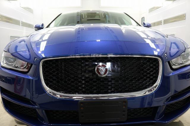 東京都足立区よりジャガーXEがご入庫され、超親水性ガラスコーティングを施工させて頂きました！