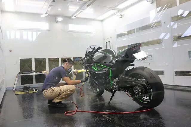 カワサキNinjaH2にバイクコーティング　東京都新宿区
