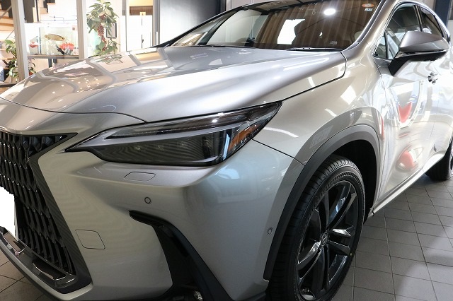 洗車キズやスクラッチ傷で悩まないおすすめカーコーティングをレクサスNXに♪東京都練馬区より