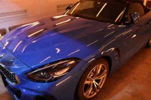 新車BMW Z4に濃色車専用コーティング、ヒールライトを施工！東京都港区より