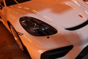 東京都よりお越しのポルシェ718スパイダーに数種類のカーコーティングを施工です♪