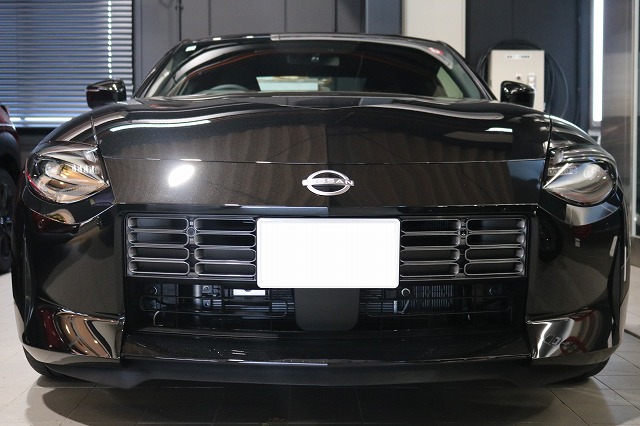 黒の日産フェアレディZにカーコーティング施工。千葉県浦安市よりお越しのお車に【SystemX クリスタル】