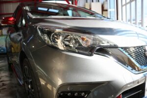 東京都練馬区の日産ノート、ガラスコーティングのメンテナンスをさせて頂きました！