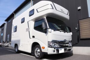 トヨタ カムロード キャンピングカー（パピーフルハウス）にカーコーティング施工 千葉県習志野市より【CeramicPro9H】