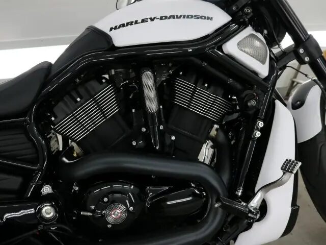 千葉県市川市よりご来店のハーレーダビットソンにバイクコーティング