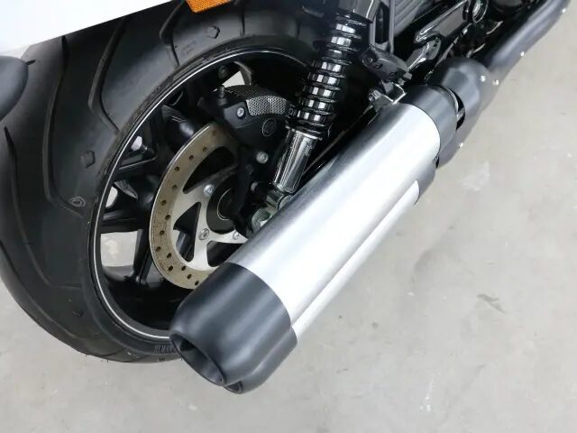 千葉県市川市よりご来店のハーレーダビットソンにバイクコーティング - トータルカービューティIIC 千葉県市川市よりご来店のハーレーダビットソンにバイクコーティング