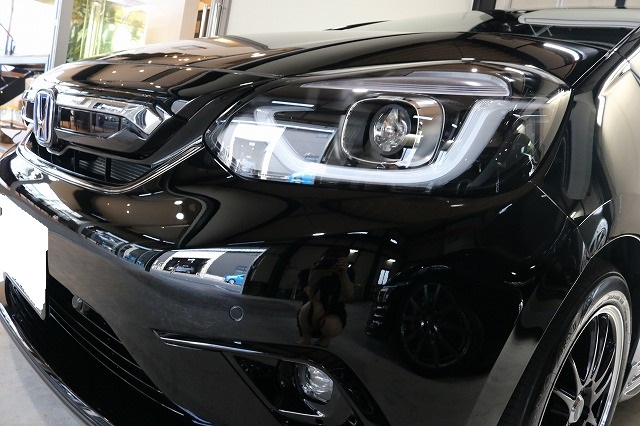 ホンダ・フィットがご入庫です！カーコーティングで美しい艶を発揮します☆