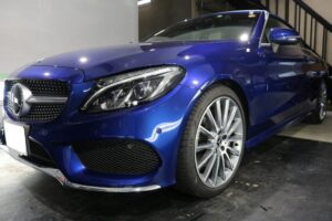 メルセデスベンツC180カブリオレに雨染みから愛車を守るカーコーティング施工　東京都より