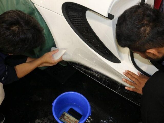 ロータスエリーゼにプロテクションフィルム施工