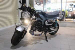 ホンダ DAX125にバイクコーティング 【System X MaxG＋】東京都より