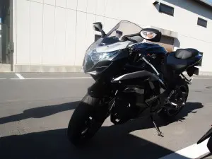 千葉県よりご来店のSUZUKI  GSX-R  1000 にバイクコーティング