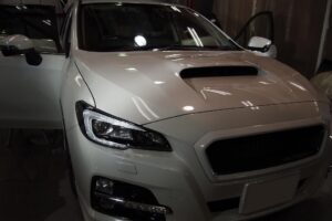 千葉県市原市よりレヴォーグにてCeramicPro9H2層コート+断熱フィルムをご依頼頂きました。