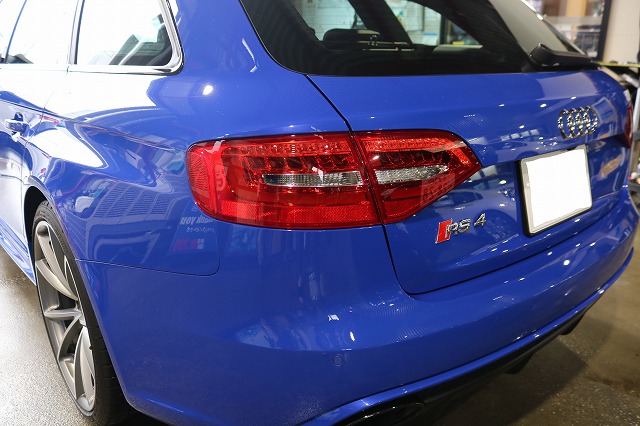 アウディRS4 プロテクション1