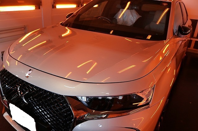 シトロエンDS7に高耐久のコーティング 遠赤ブース1