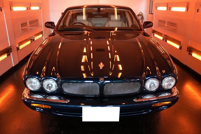 ジャガー カーコーティング 遠赤ブース