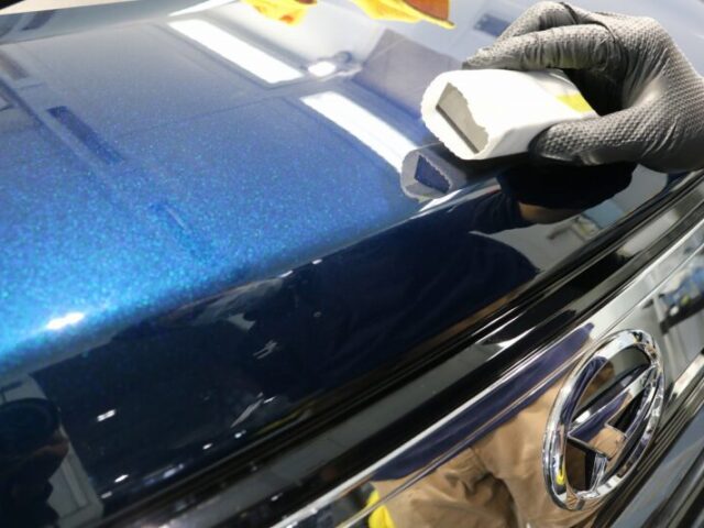ダイハツ ムーブ カーコーティング 施工中2