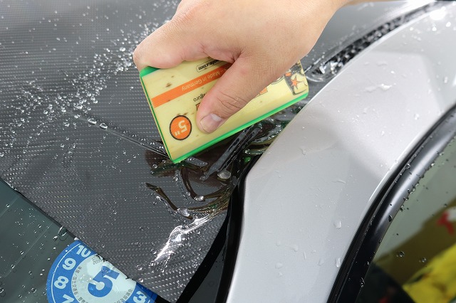 トヨタ86のルーフにカラープロテクション3 - トータルカービューティIIC トヨタ86のルーフにカラープロテクション3