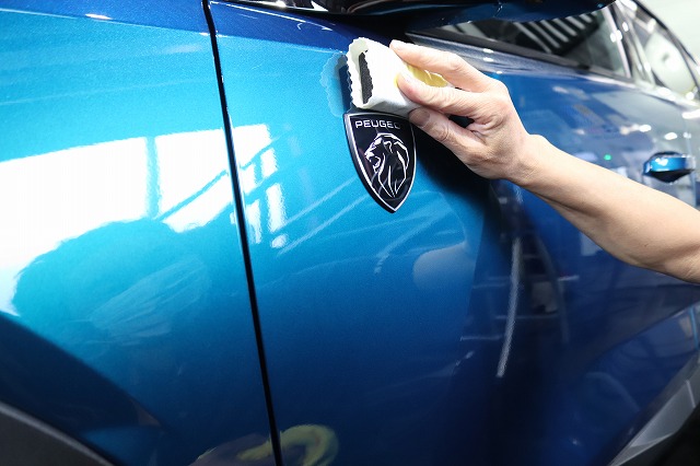 プジョー408 カーコーティング 施工中2 - トータルカービューティIIC プジョー408 カーコーティング 施工中2