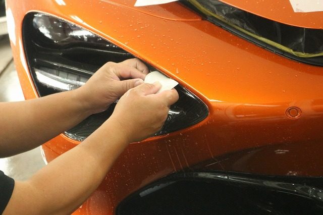 マクラーレン PPF 施工中2 - トータルカービューティIIC マクラーレン PPF 施工中2