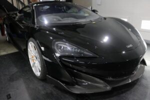 マクラーレン600LTにプロテクションフィルムの施工 東京都 千葉県 XPEL スーパーカー 全面施工4