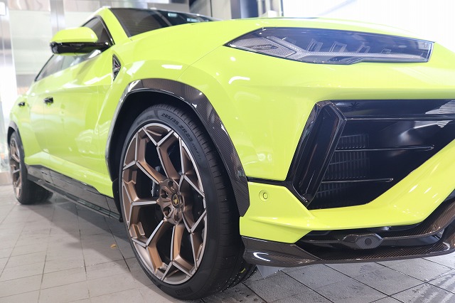 ランボルギーニ ウルス ペルフォルマンテ プロテクションフィルム施工完了