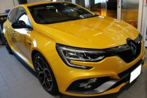 ルノーメガーヌ カーコーティング 施工完了