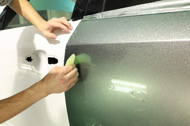 レクサスRX カラープロテクションフィルム 施工中2 - トータルカービューティIIC レクサスRX カラープロテクションフィルム 施工中2