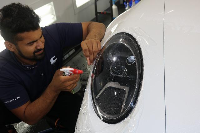 東京都 世田谷区 ポルシェ９１１カレラS プロテクションフィルム 撥水1