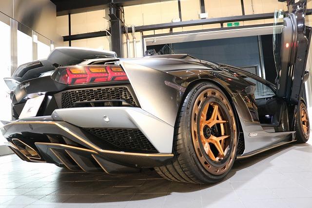 東京都江東区 ランボルギーニアヴェンタドール空 カーフィルム