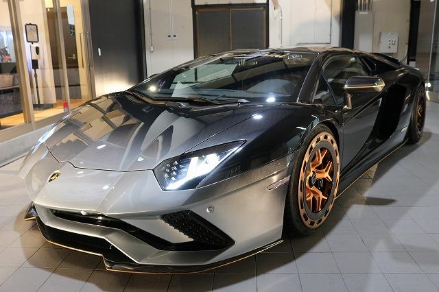 東京都江東区 ランボルギーニアヴェンタドール空 カーフィルム5