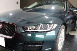 ジャガーXEに圧倒的な耐久性と光沢を実現するコーティング施工♪千葉県より