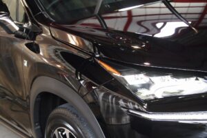 千葉県千葉市よりご来店のレクサスNXにCeramicPro9H1層コート+GOLDSETをご依頼頂きました。