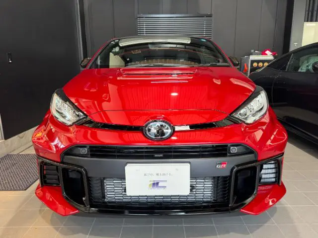 セラミックコーティング GRヤリス 完成写真 - トータルカービューティIIC セラミックコーティング GRヤリス 完成写真