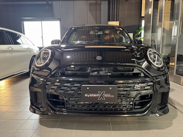 ミニジョンクーパーワークス フロント - トータルカービューティIIC MINI John Cooper Works 正面