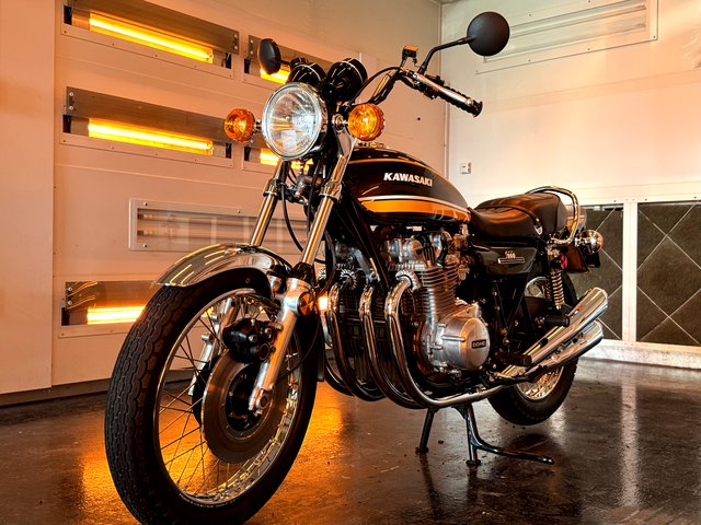 カワサキ900 Super Four(Z1) 遠赤外線乾燥 - トータルカービューティIIC カワサキ900 Super Four(Z1) 遠赤外線乾燥