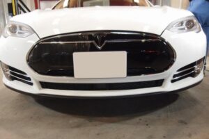 テスラモデルSにガラスコーティング施工