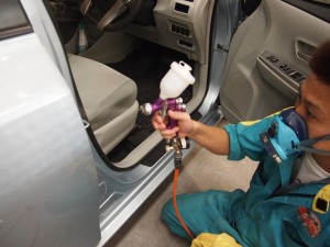 プリウス コンクリートミスト除去 吹付 - トータルカービューティIIC プリウス コンクリートミスト除去 吹付