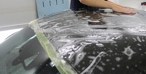 - トータルカービューティIIC ポルシェGT3のルーフにプロテクションフィルムの施工を致しました。 XPEL 東京都 足立区 千葉県 カーボン