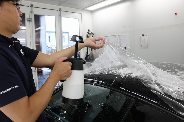 - トータルカービューティIIC ポルシェGT3のルーフにプロテクションフィルムの施工を致しました。 XPEL 東京都 足立区 千葉県 カーボン
