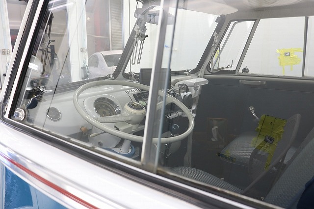 VW タイプ2 内装 - トータルカービューティIIC VW タイプ2 内装