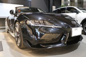 スープラ　フロント③