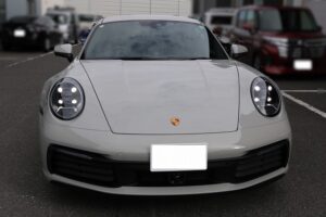 ポルシェ911カレラ フロント