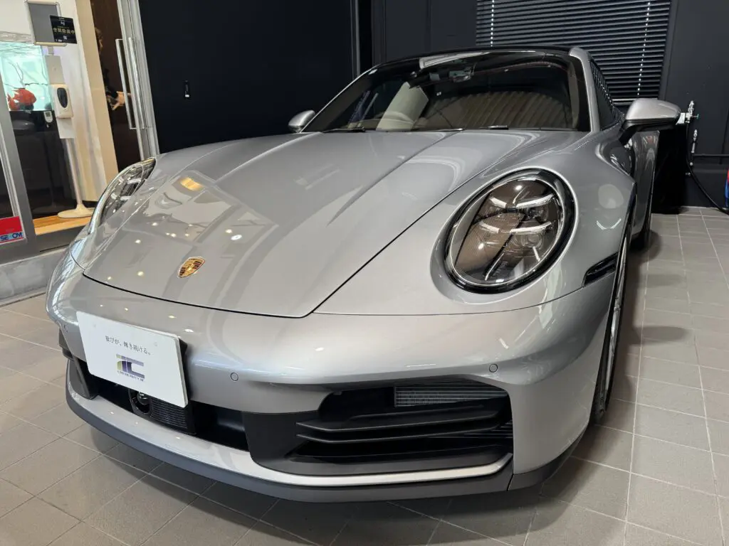 東京都品川区より、ポルシェ911にガラスコーティング( SystemX Diamond SS)