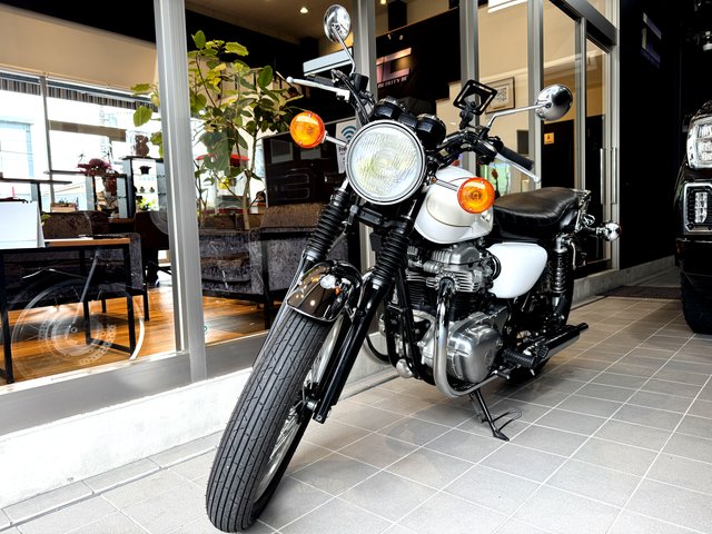 【カワサキ W650】バイクコーティング(東京都北区)