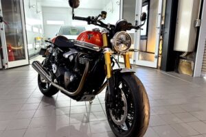 【トライアンフ スピードツイン1200】バイクコーティング（東京都）