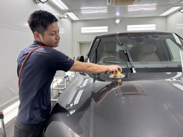 レンジローバースポーツ ガンメタ セラミックコーティング
