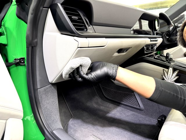 カレラ911GTSにセラミックコーティング
