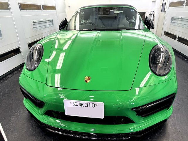 東京都江東区より、カレラ911GTSにセラミックコーティングを施工