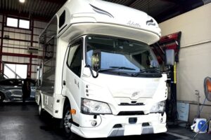 トヨタカムロード キャンピングカー専用コーティング アイキャッチ - トータルカービューティIIC トヨタカムロード キャンピングカー専用コーティング アイキャッチ