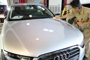 アウディA4 コーティング ボンネット - トータルカービューティIIC アウディA4 コーティング ボンネット